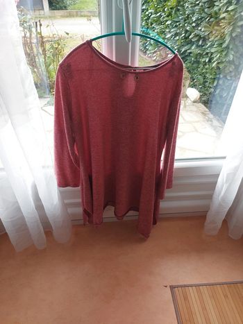 Pull biseauté rose taille 48
