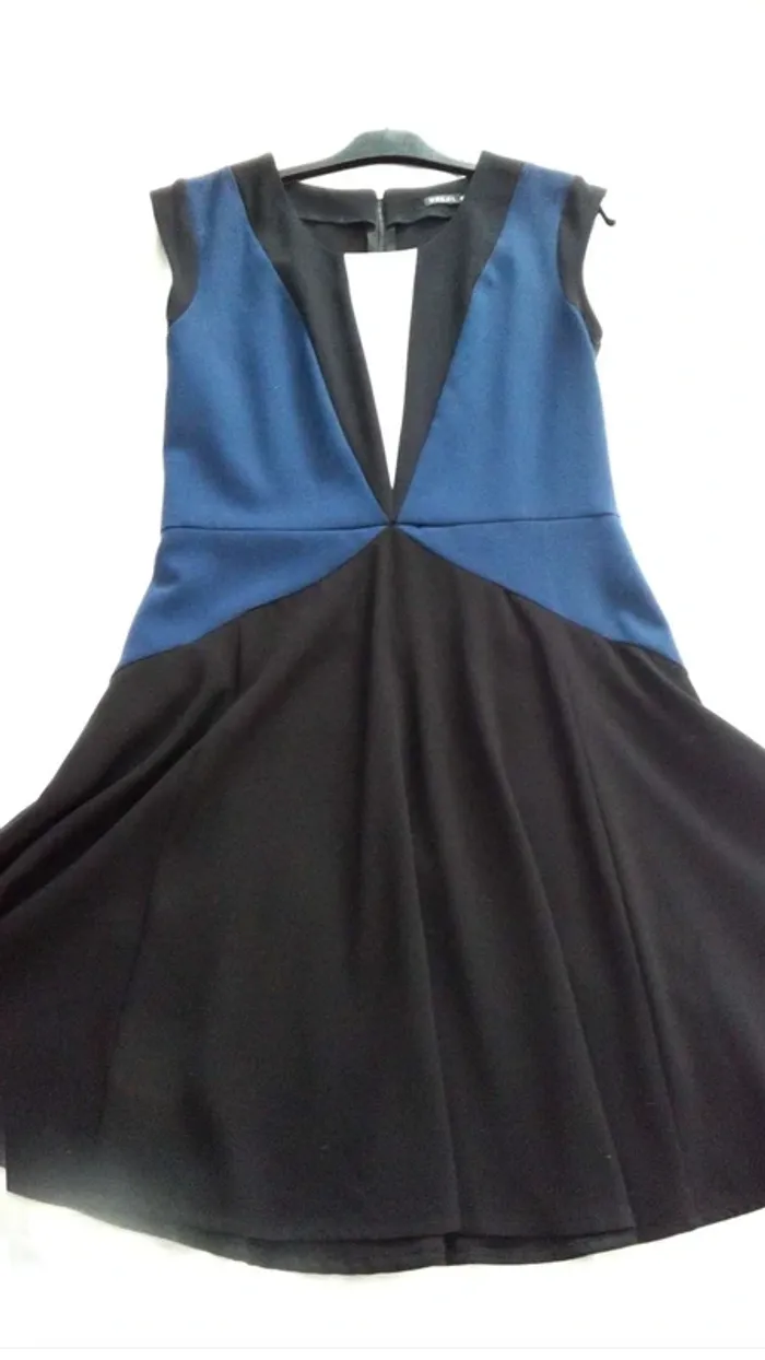 Robe  noire  T42 Breal - photo numéro 6