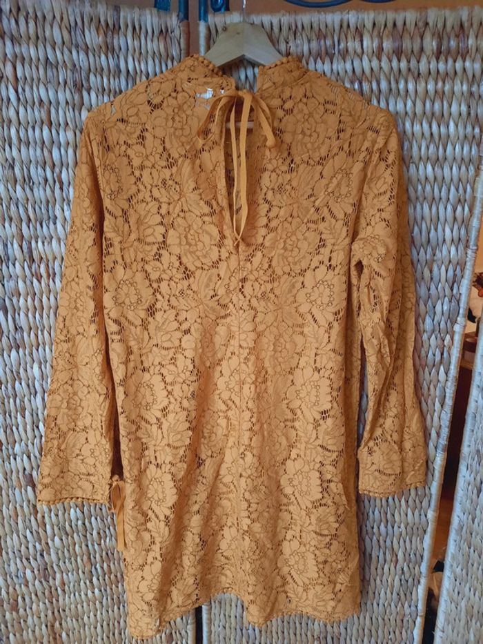 Robe H&M dentelle 38 - photo numéro 5