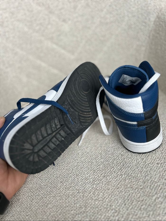 Nike Air Jordan 1 bleu marine blanc - photo numéro 7