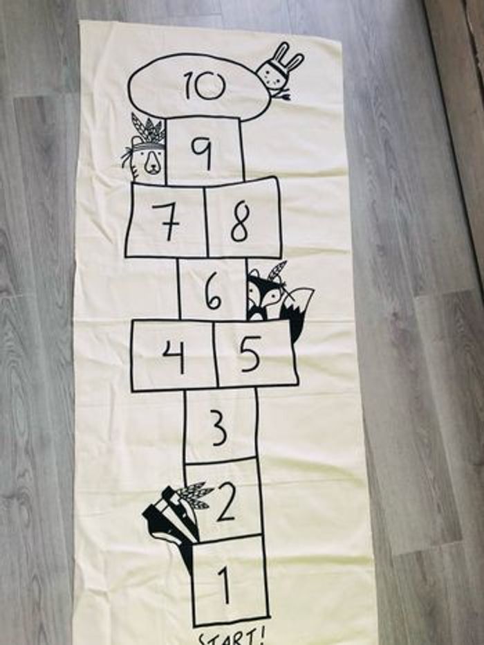 Tapis marelle jeu enfant 10 cases - photo numéro 2