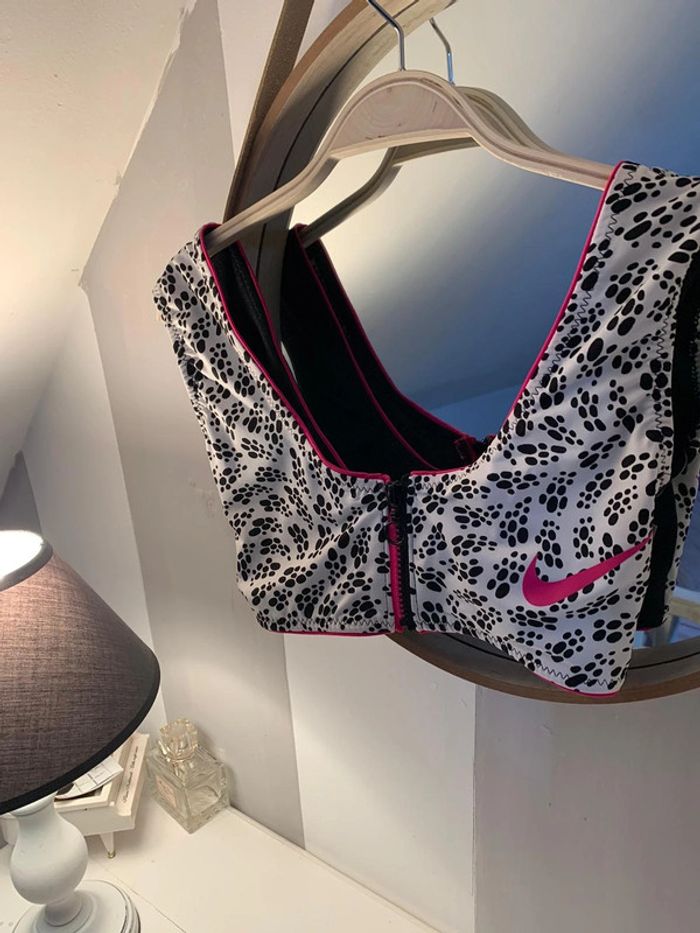 Haut de maillot Nike XS - photo numéro 2