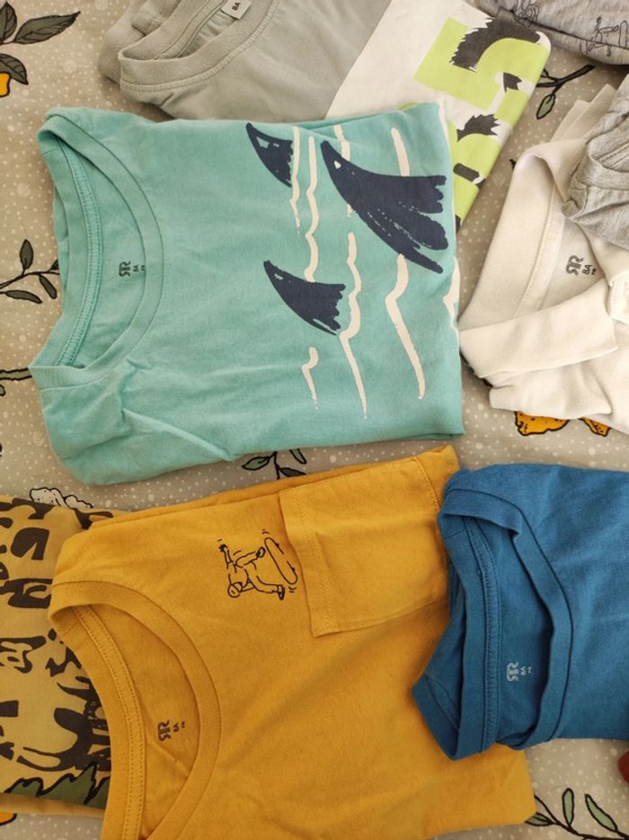 Lot de 13 tee-shirts été garçon 8ans - photo numéro 6