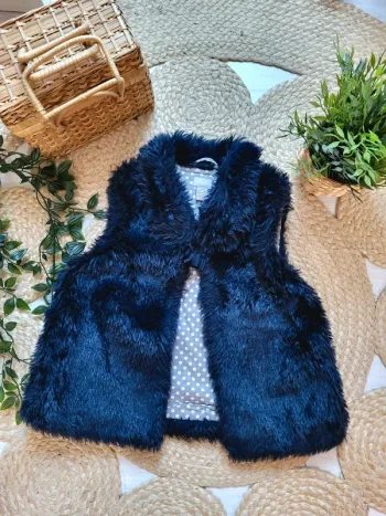 🌼 Gilet fausse fourrure sans manches 8 ans fille, Cyrillus 🌼