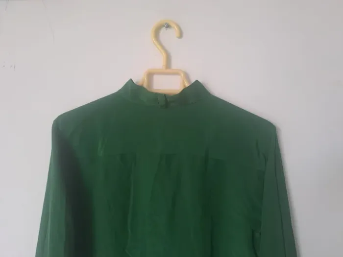Chemise verte en Soie Barbara Bui Taille 40 - photo numéro 10