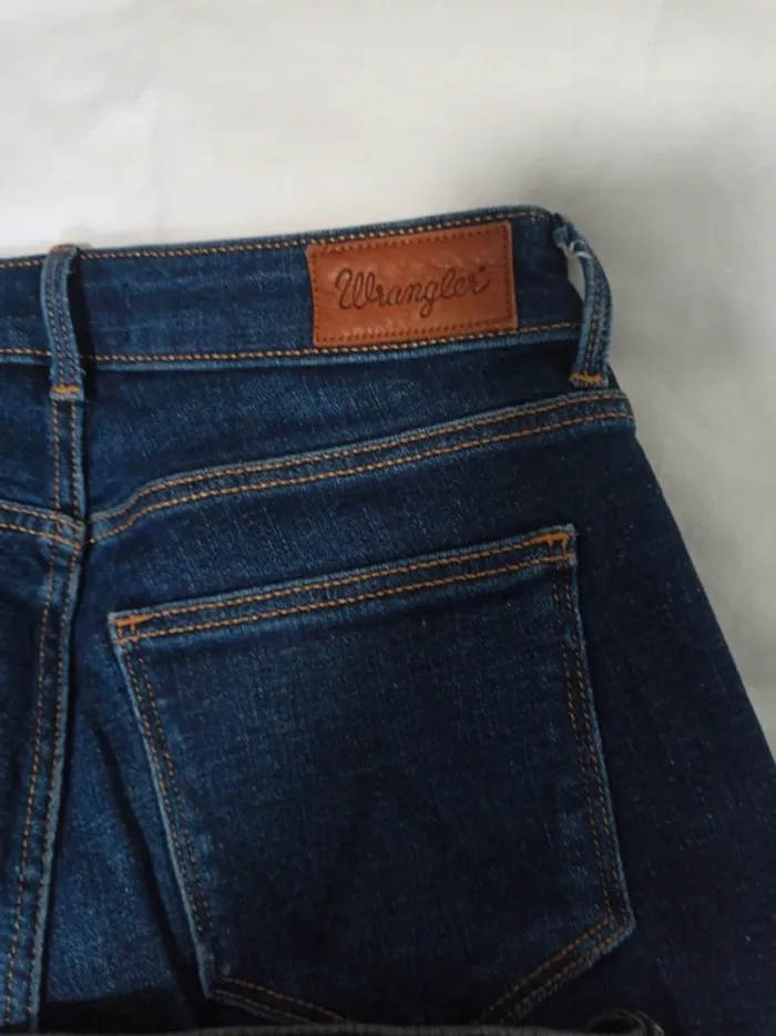 Lot de 3 jeans wrangler W26 L32+ 1 ceinture(lot14) - photo numéro 9