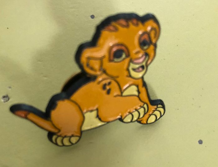 Pins Disney le roi lion simba