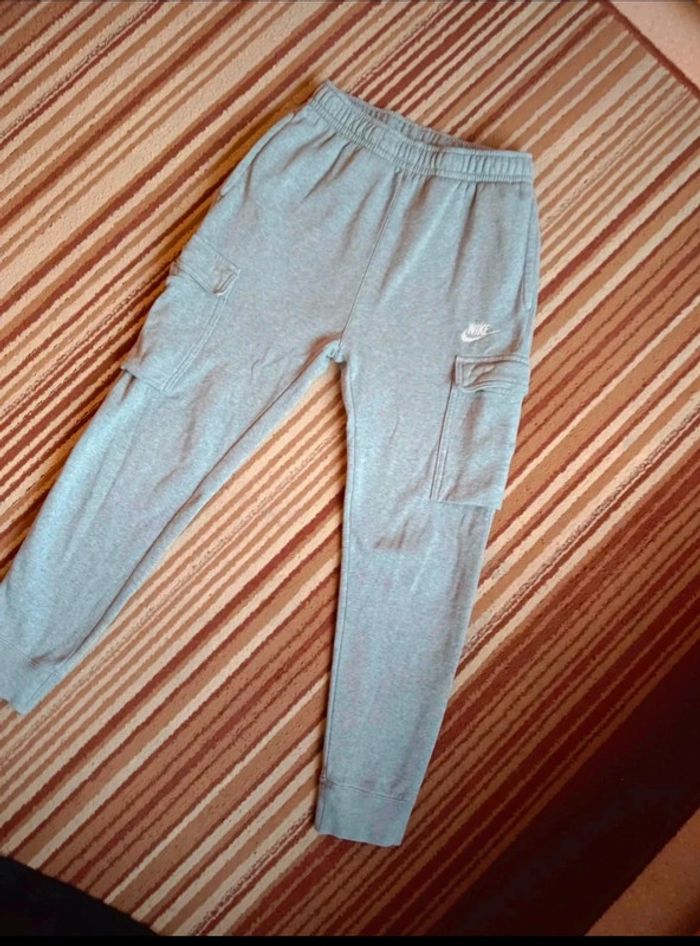 Jogging Nike gris clair - photo numéro 4