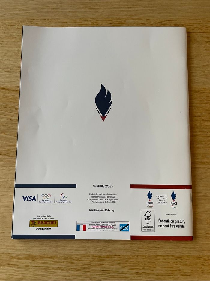 Album PANINI Équipe de France Olympique et Paralympique 2024 - photo numéro 2