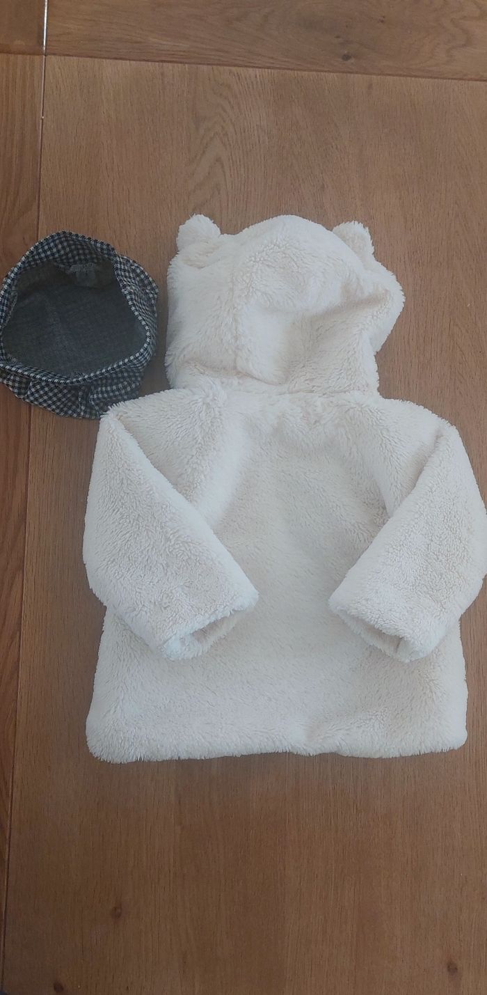 Manteau Kiabi 18 mois très bon état - photo numéro 2