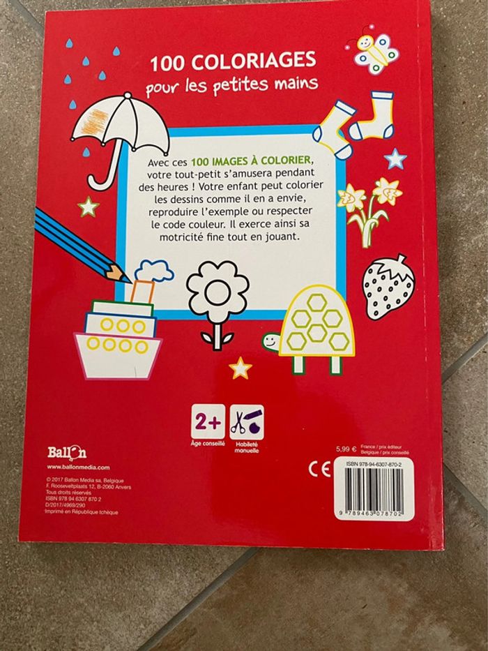Lot De 2 Livres De Coloriage Magique à L'eau + 2 Stylos à Eau - Réutilisables, Motifs Variés - Pour Enfants à Partir De 2-3 Ans