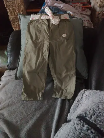 Pantalon neuf