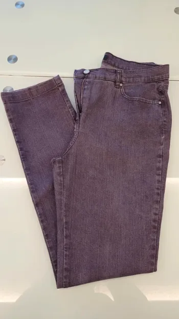 Jean droit taille haute violet 88% coton