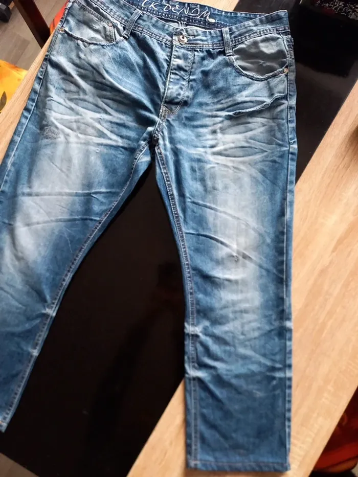 Jean's homme T46 - photo numéro 13