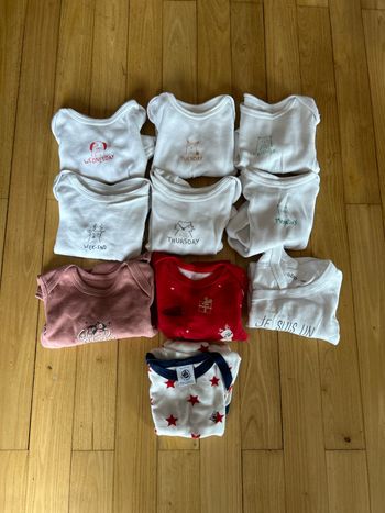 Lot de 10 bodies