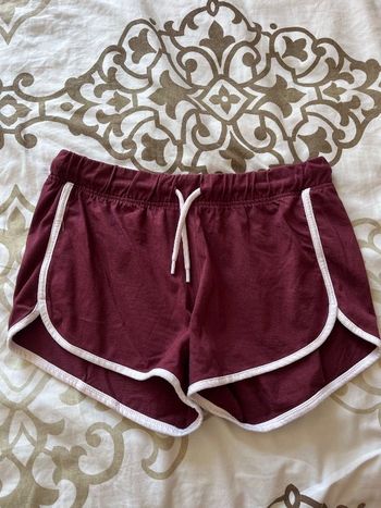 Short bordeaux