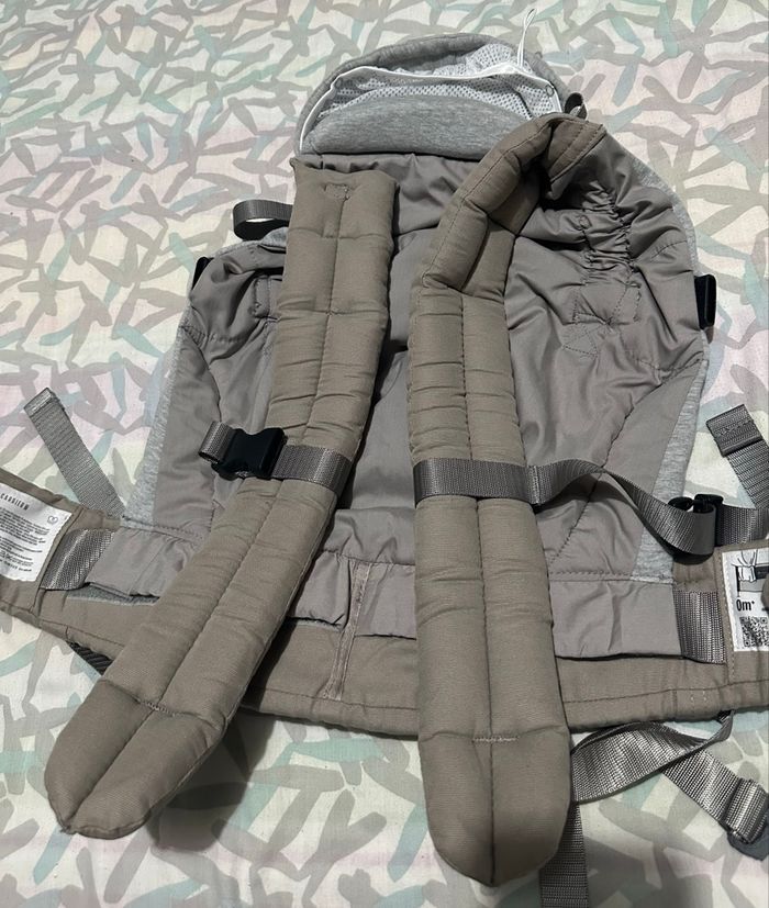 Porte bébé ergonomique Hoodie carrier 2 Love radius - photo numéro 8