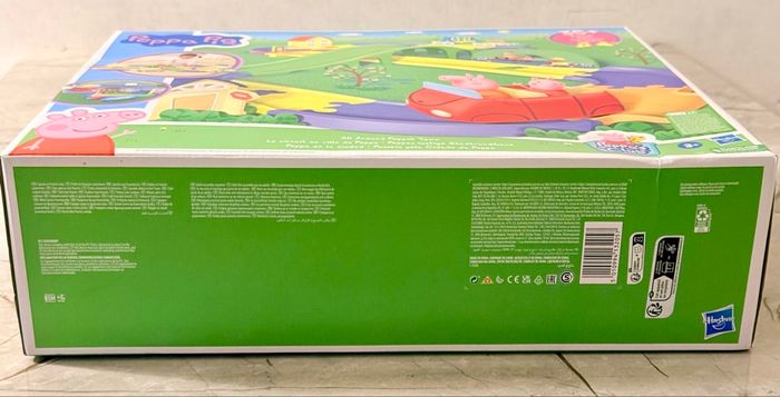 Peppa Pig Le circuit en ville de Peppa avec route modulable - photo numéro 5