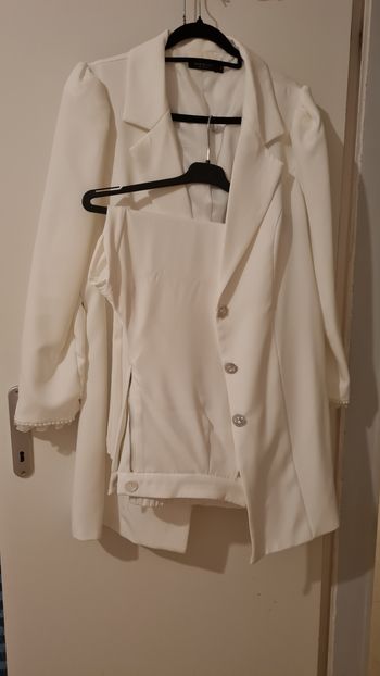 Tailleur