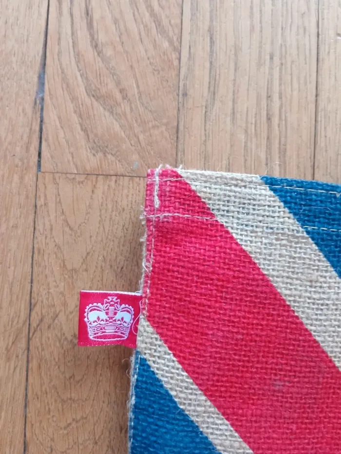 Sac tote bag toile de jute Glorious Britain 40x35 cm neuf avec étiquette acheté en Angleterre - photo numéro 6
