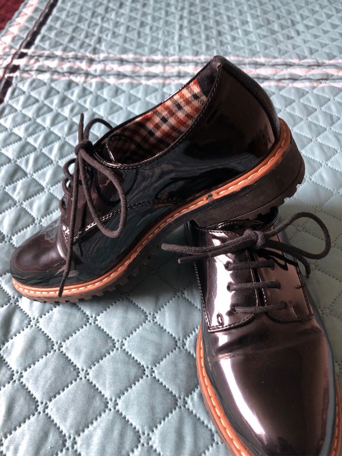 Souliers vernis - photo numéro 2