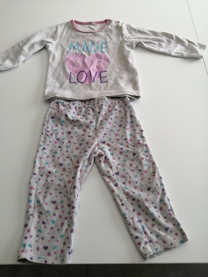 Lot pyjamas - photo numéro 2