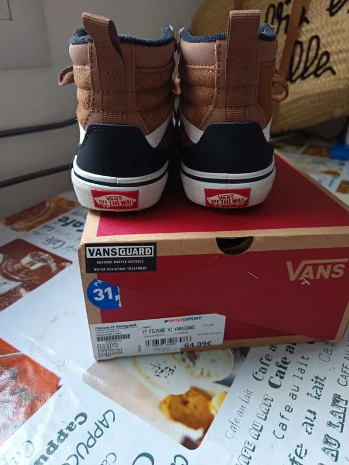 Basket Vans enfant pointure 31 - photo numéro 3