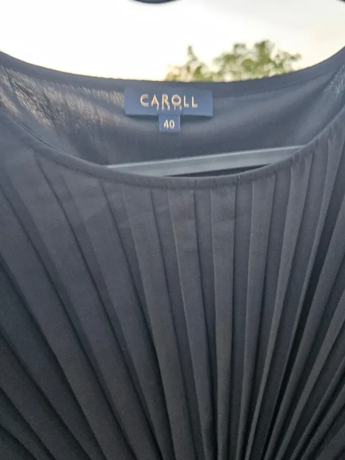 Robe noir femme t 40 Carroll ( élégant ,chic ) comme neuve - photo numéro 6
