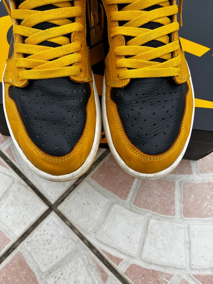 Nike Air Jordan 1 High OG Pollen - Taille 44 - Très bon état - photo numéro 7