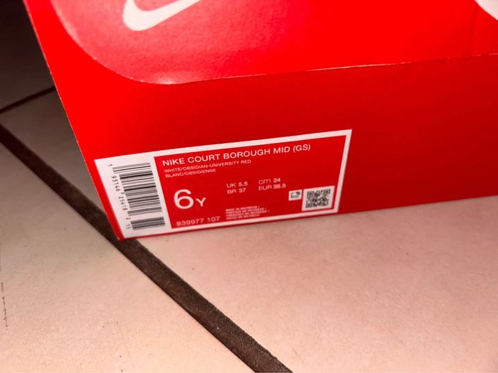 Baskets Nike P.38,5 Neuves unisex - photo numéro 10