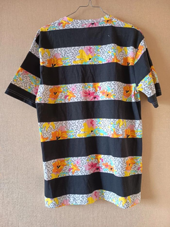 Robe courte . Marque straight Faded. (958) - photo numéro 3