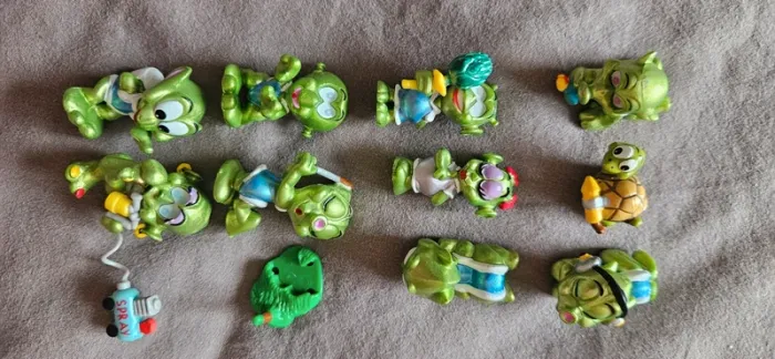Lot de figurines Kinder - photo numéro 11