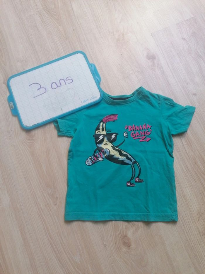 Tee shirt