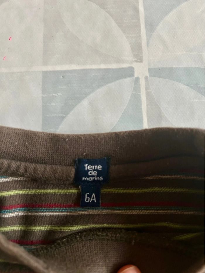 T shirt garçon - 6 ans - Terre de marins - en très bon état - photo numéro 4