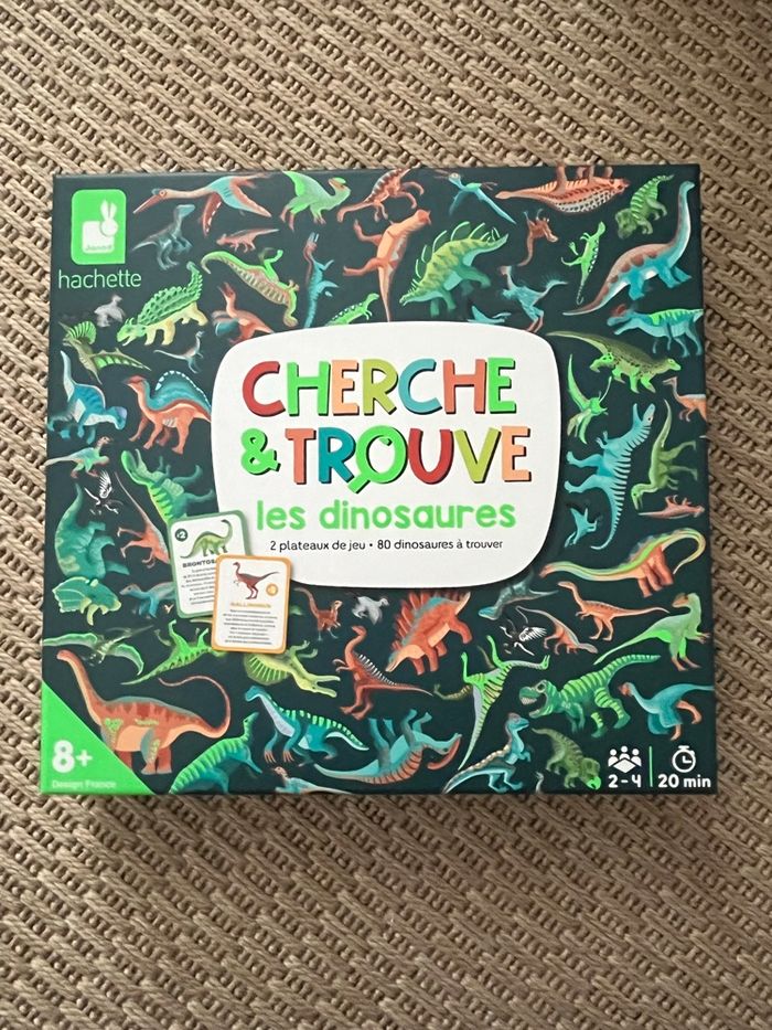 Cherche et trouve neuf et complet - photo numéro 2