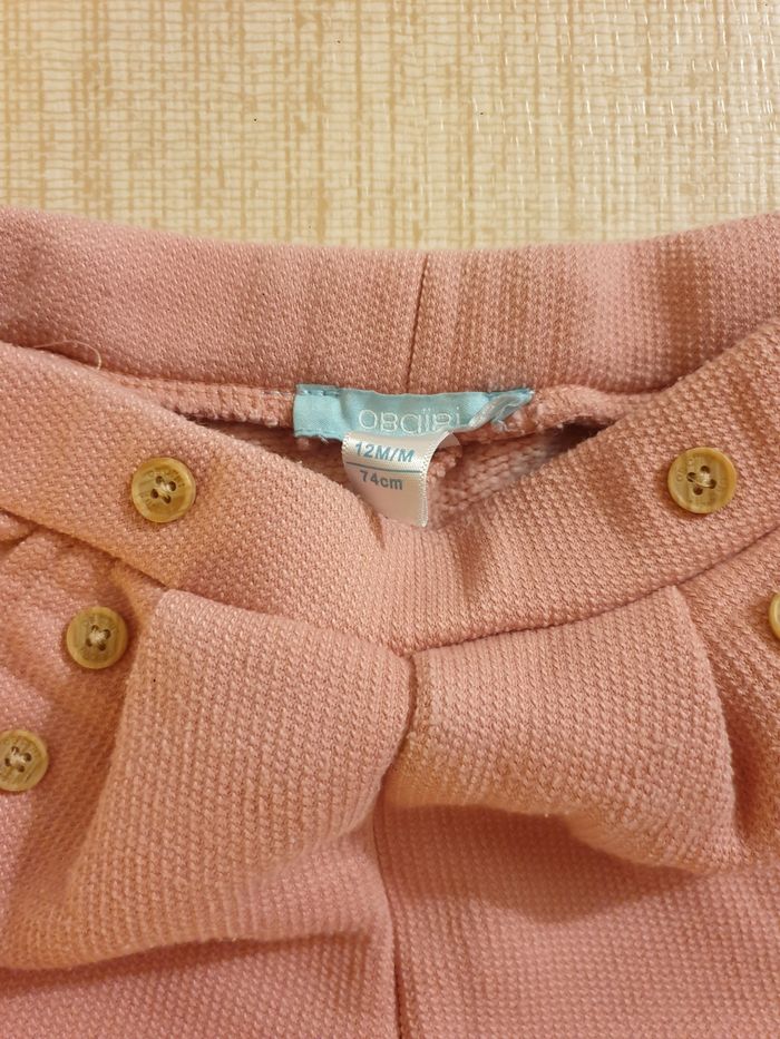 Short d'hiver et pull 12 mois - photo numéro 3