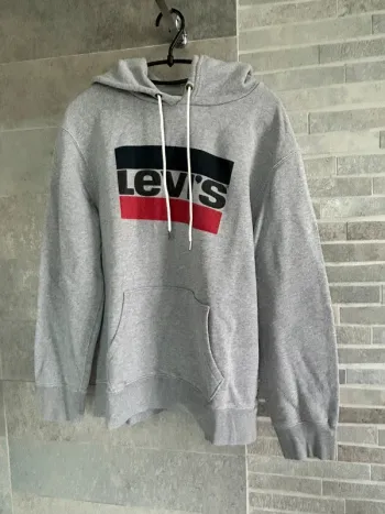 Sweat Levi's