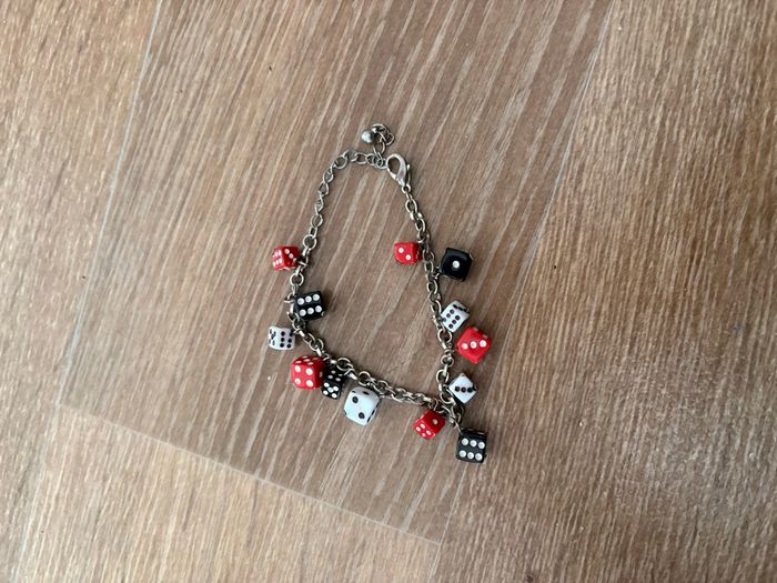 bracelet dé
