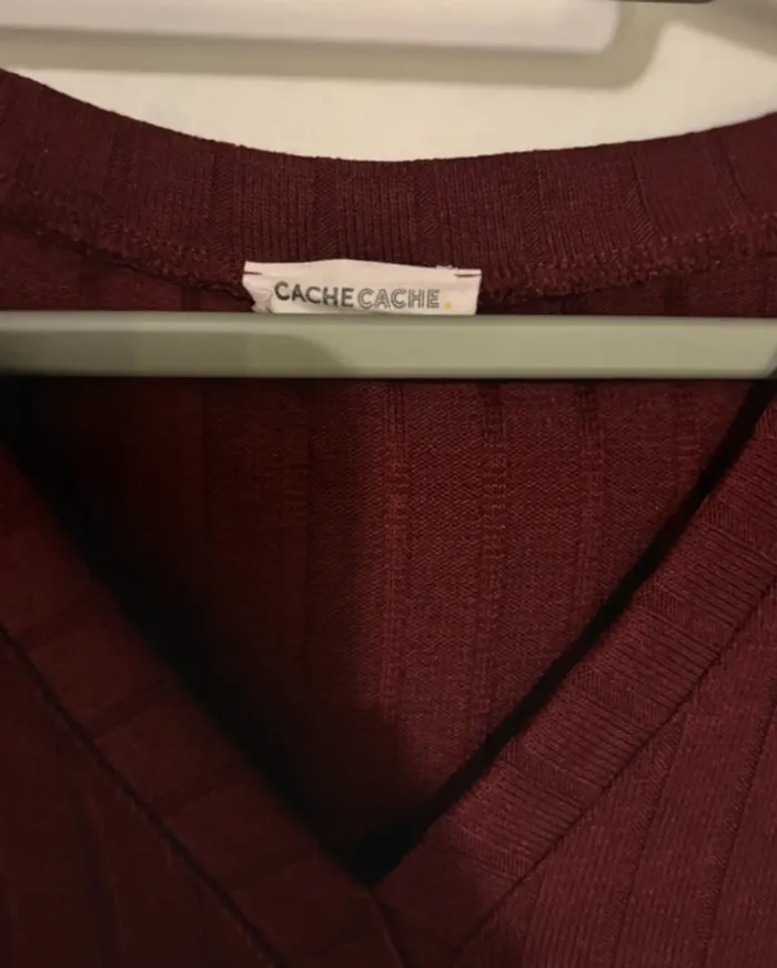 Pull bordeaux côtelé Cache Cache taille M - photo numéro 3