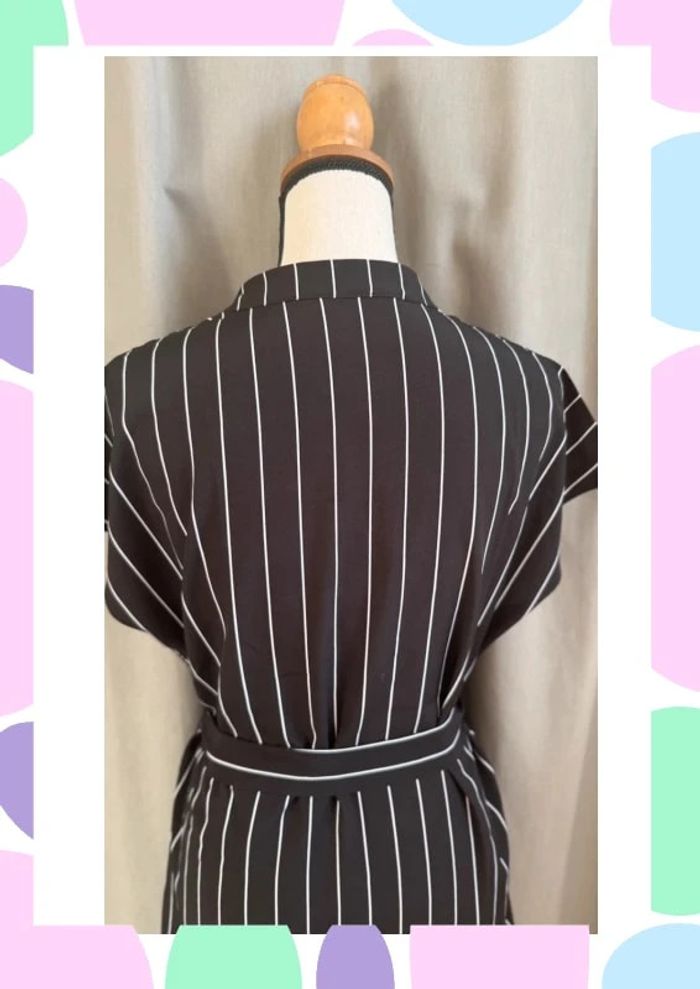Robe courte SHEIN noire à rayures – Taille M (38) - photo numéro 5