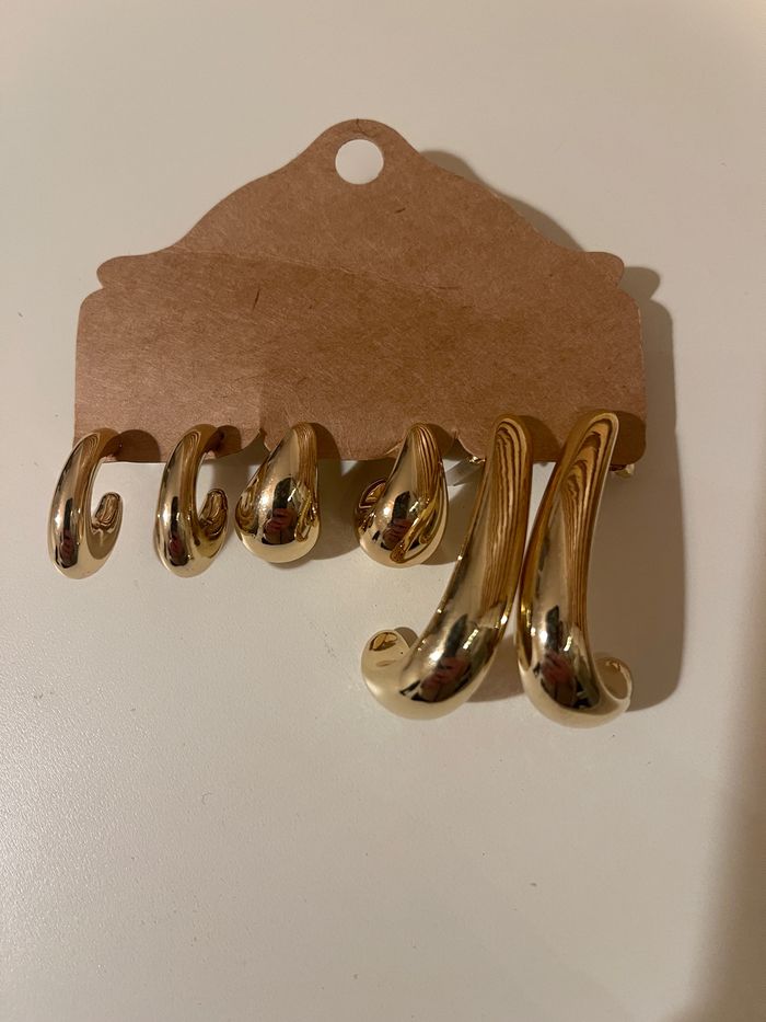Lot de boucle d’oreilles
