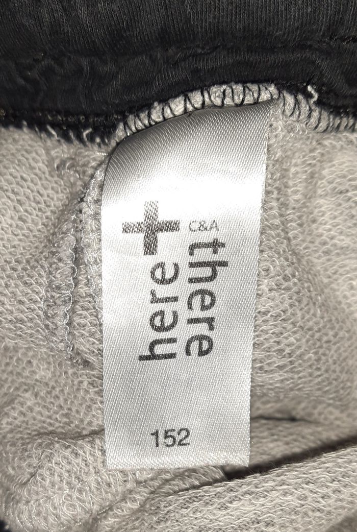 Short garçon Taille 12 ans C&A - photo numéro 4