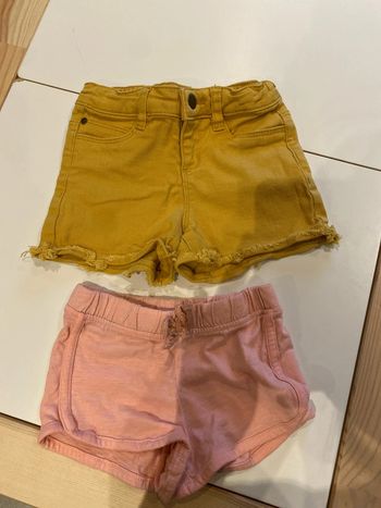 Lot 2 shorts 3 ans