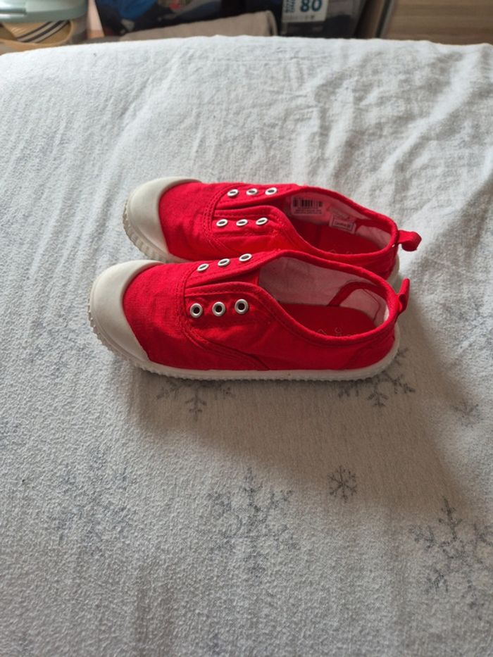 Baskets toile rouge taille 29 - photo numéro 2