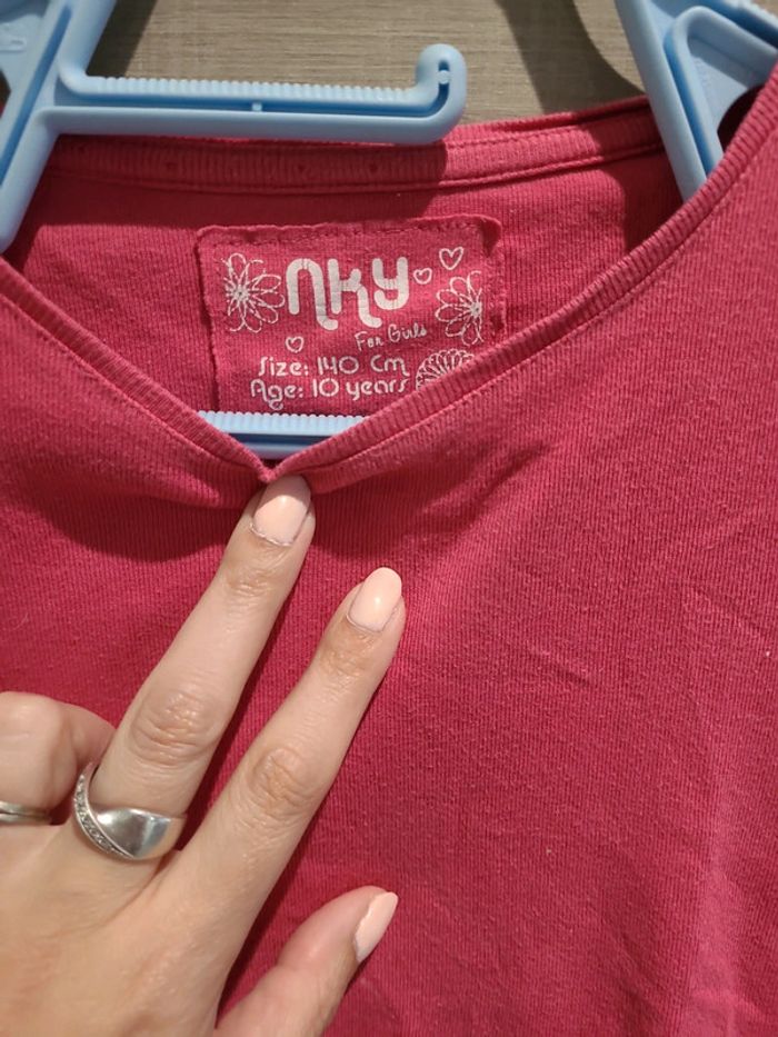 T-short rose foncé, taille 10 ans - photo numéro 2