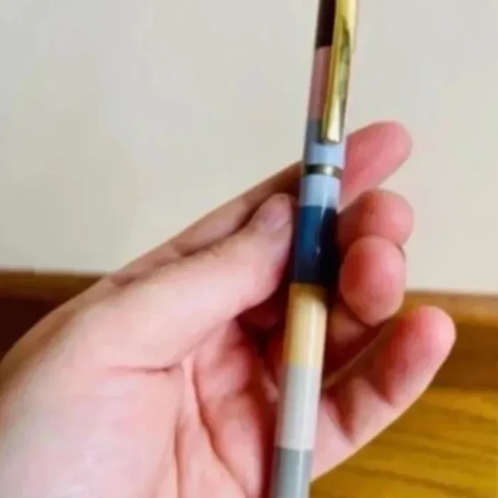 Sublime stylo en métal doré coloré neuf - photo numéro 3