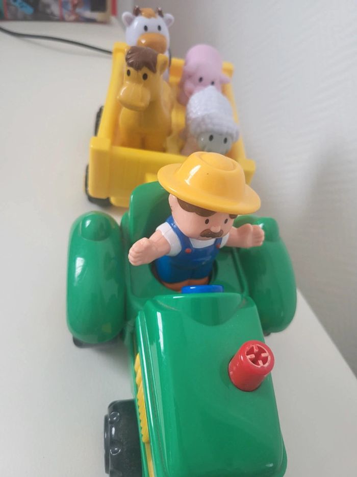 Tracteur avec animaux - photo numéro 4