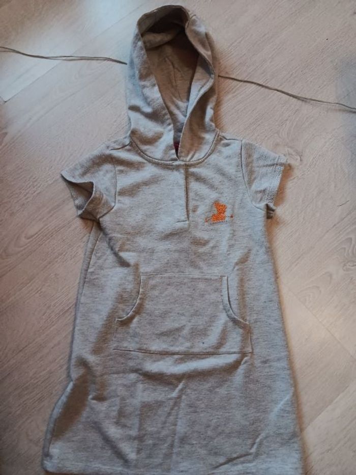 Robe pulls 6 ans