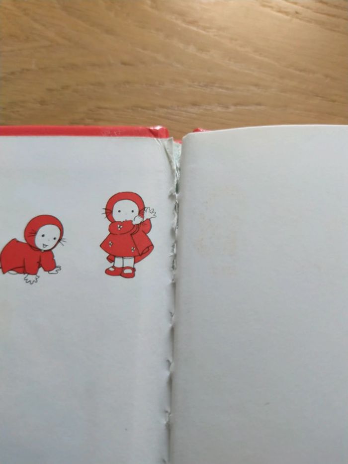 Lot livres Émilie - photo numéro 3