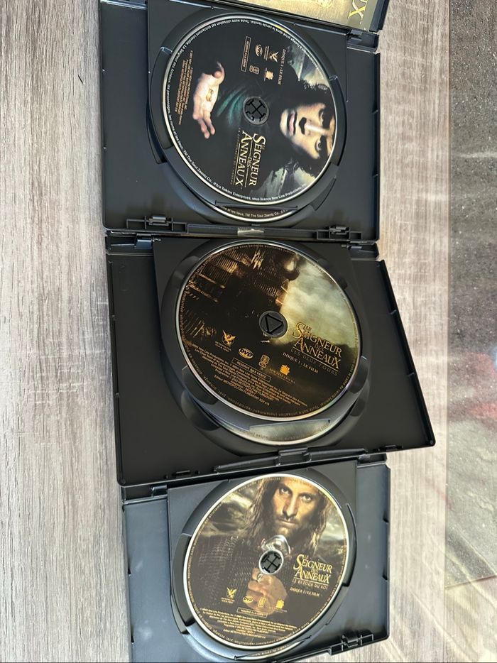 3 DVD Le Seigneur des Anneaux - photo numéro 3